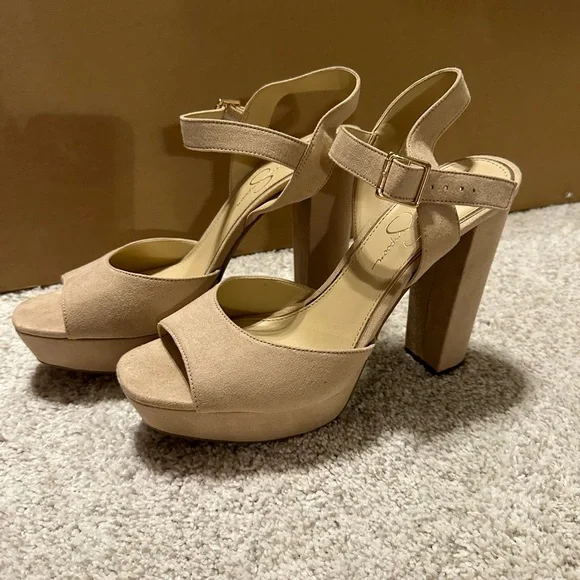 Jessica Simpson Palyn Platform Heels Beige Size 10 NWOB - Picture 3 of 5